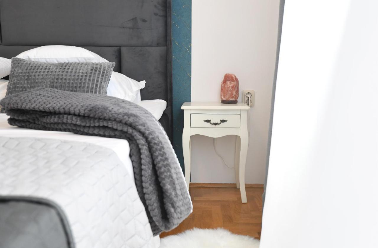 Apartment Linda ซาดาร์ ภายนอก รูปภาพ